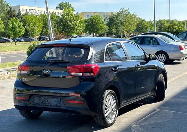 Kia Rio cena 35800 przebieg: 93950, rok produkcji 2017 z Ostrołęka małe 466